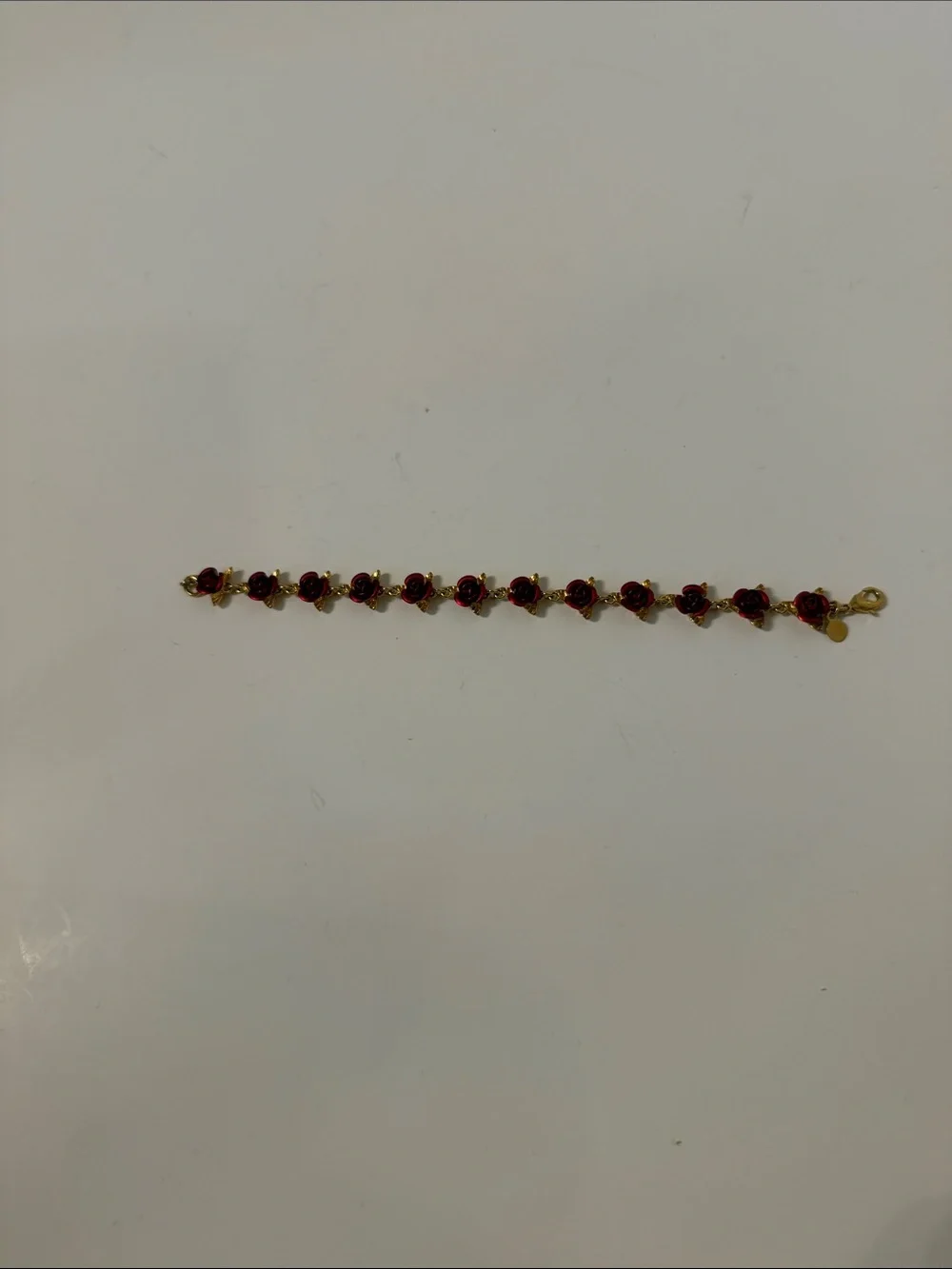 DANBURY MINT SIGNED VINTAGE BRACELET GOLD PLATE DOZEN RED ENAMEL ROSES 7.5”